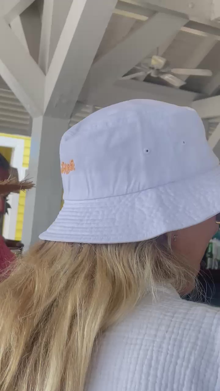 sauce hat 02